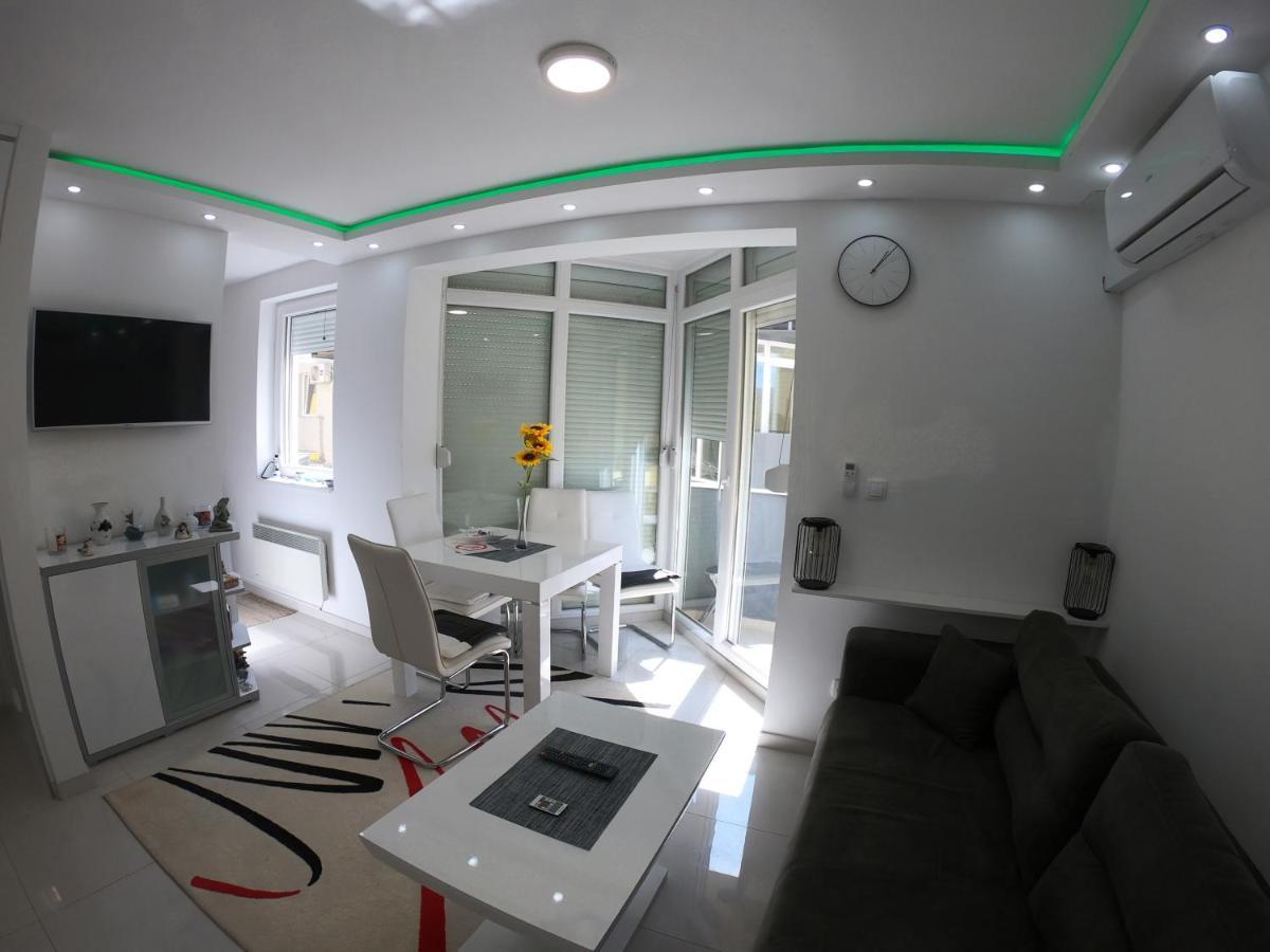 Apartmani K&V Veliko Gradište Exteriör bild